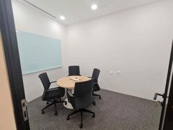 PLUS (D1), Office #566787901